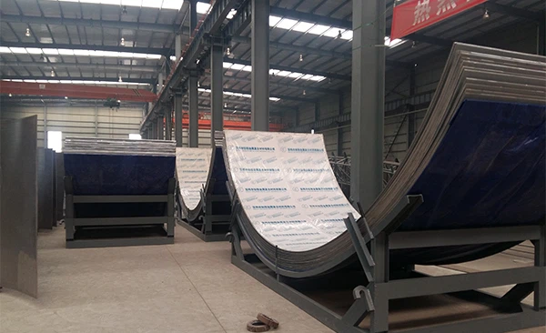 Metal composite plate